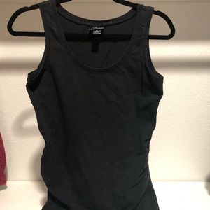 Oh Baby by Motherhood tank